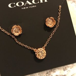 NWT Coach Open Circle Necklace and Tea Rose Earring Set, Rose Gold w/dust bag